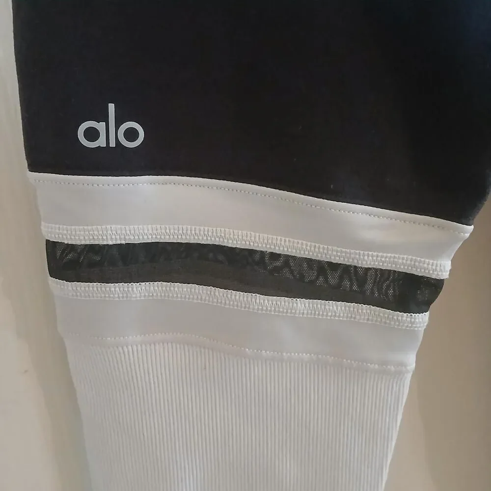 ALO Yoga 7/8 Player Mesh Stripe Ribbed Leggings Black & Bone XS Athleisure